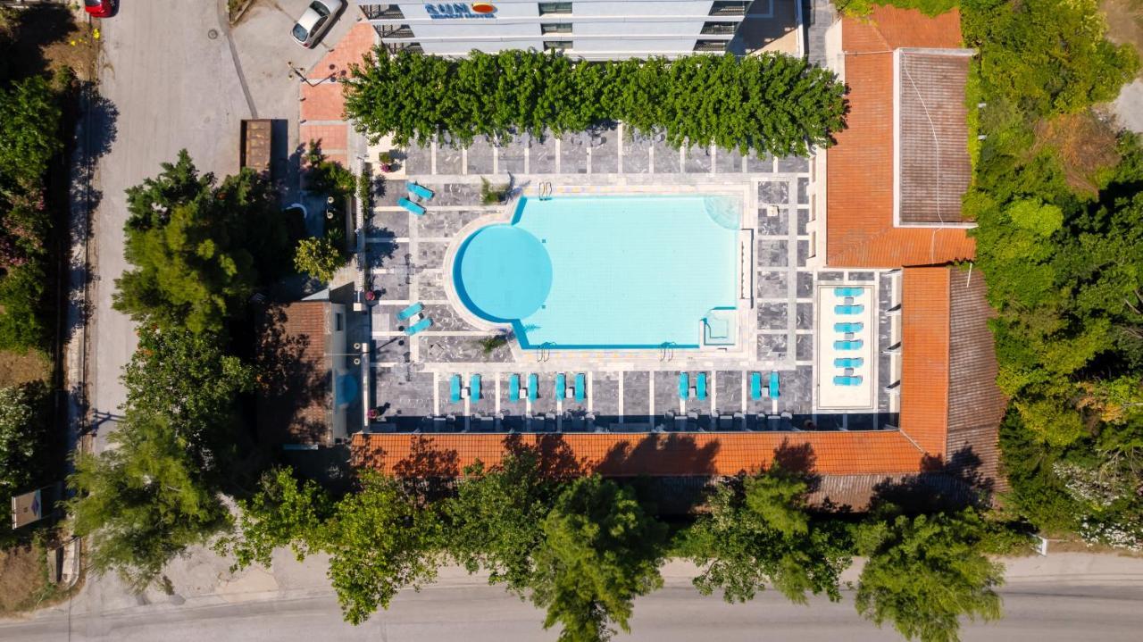Sun Beach Hotel Agía Triáda Esterno foto